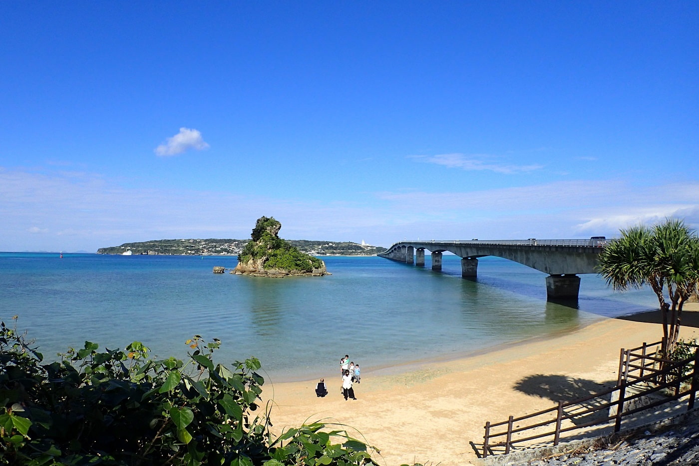 沖縄でのダイビングは空港の送迎をしてくれる？